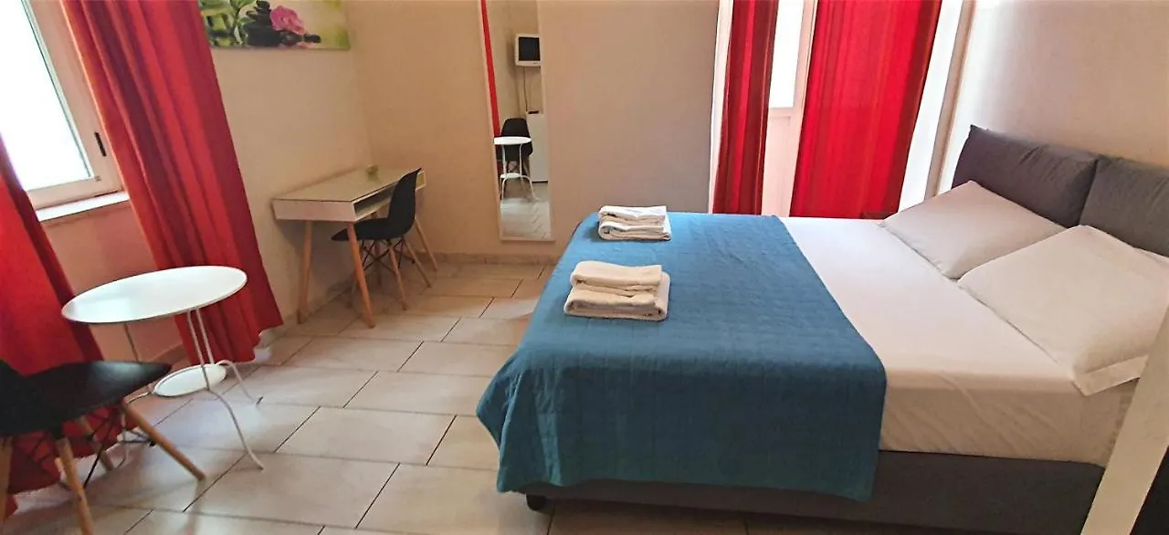B&B City Center Naples 2*,